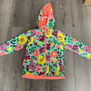 2T raincoat